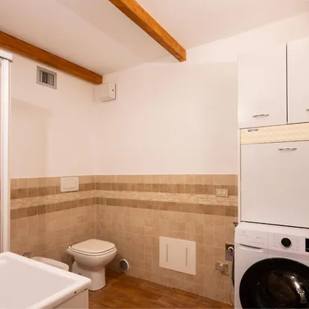 Maison Casanova, Superiore Ospitar Ossimo