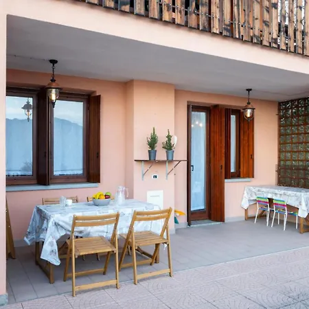 Maison Casanova, Superiore Ospitar Ossimo