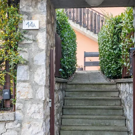 Maison Casanova, Superiore Ospitar Ossimo