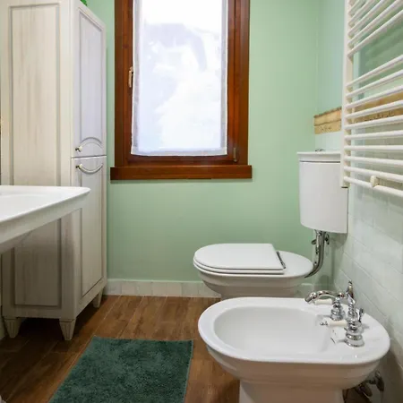 アパート Maison Casanova, Superiore Ospitar